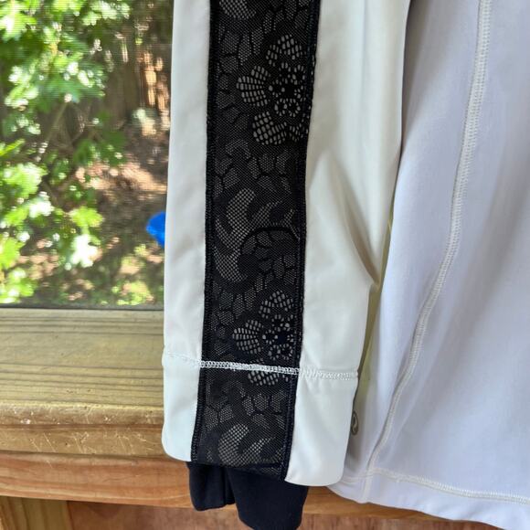 Lululemon Women's Draft Dodger Jacket Ivory/Black Size 12 - Picture 7 of 10